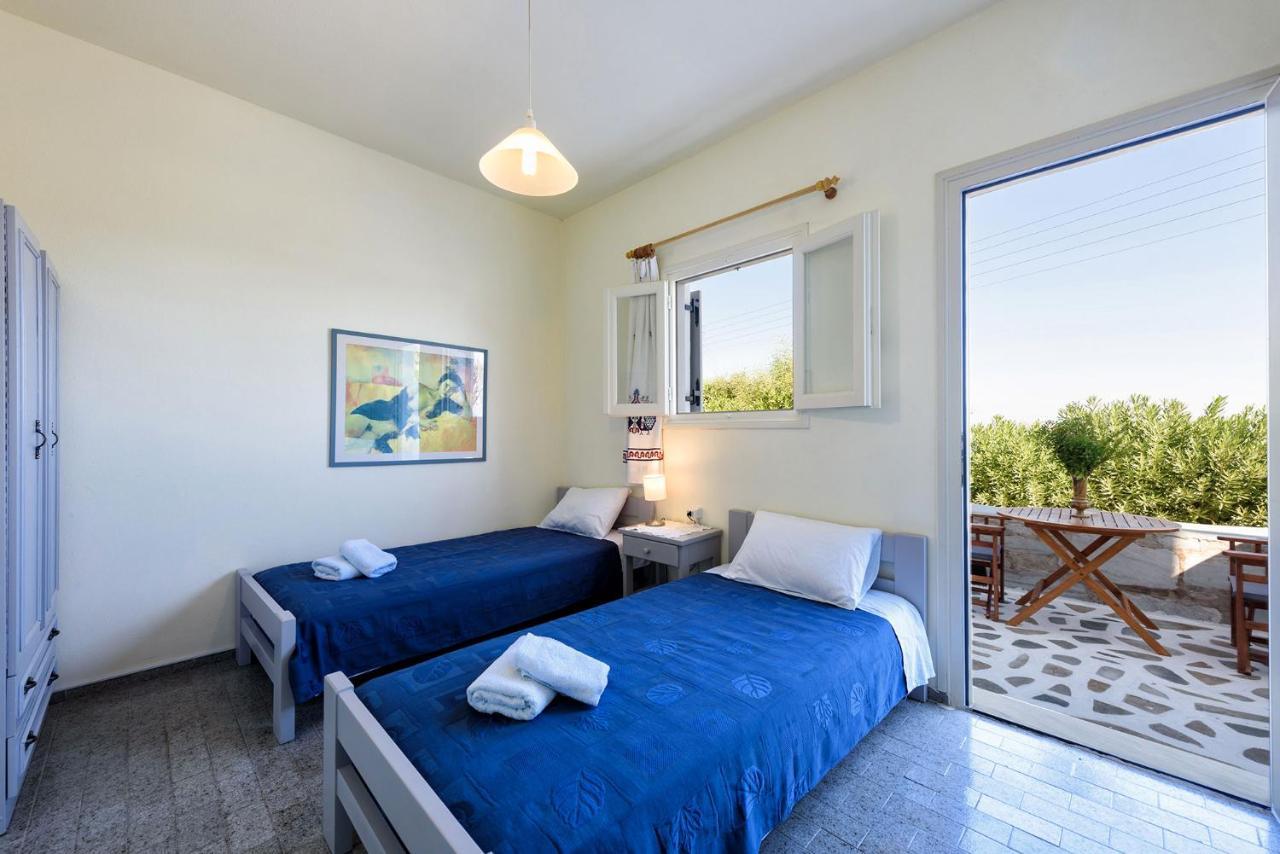 Agnanti Naousa (Paros)